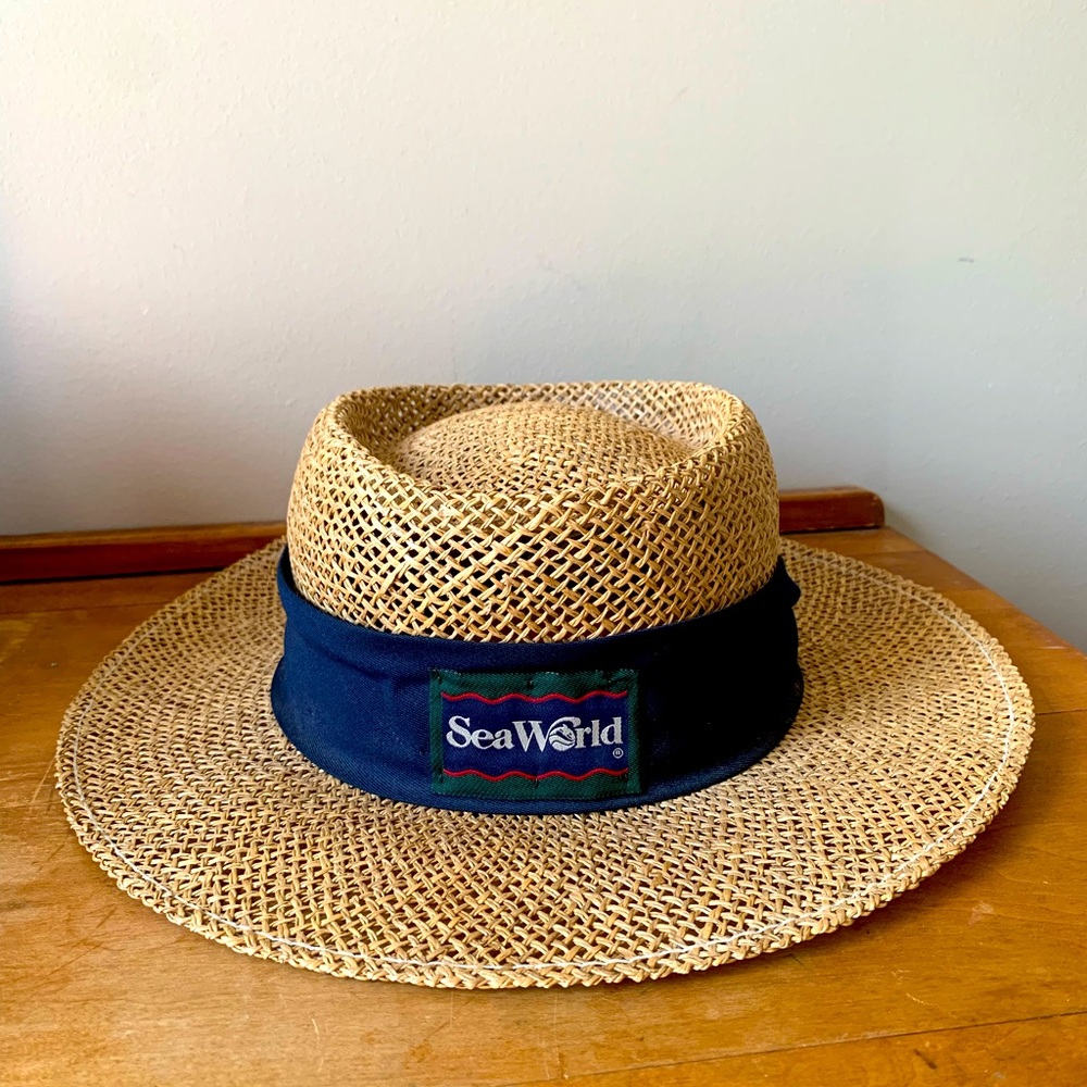 Vintage 1992 Sea World Hat